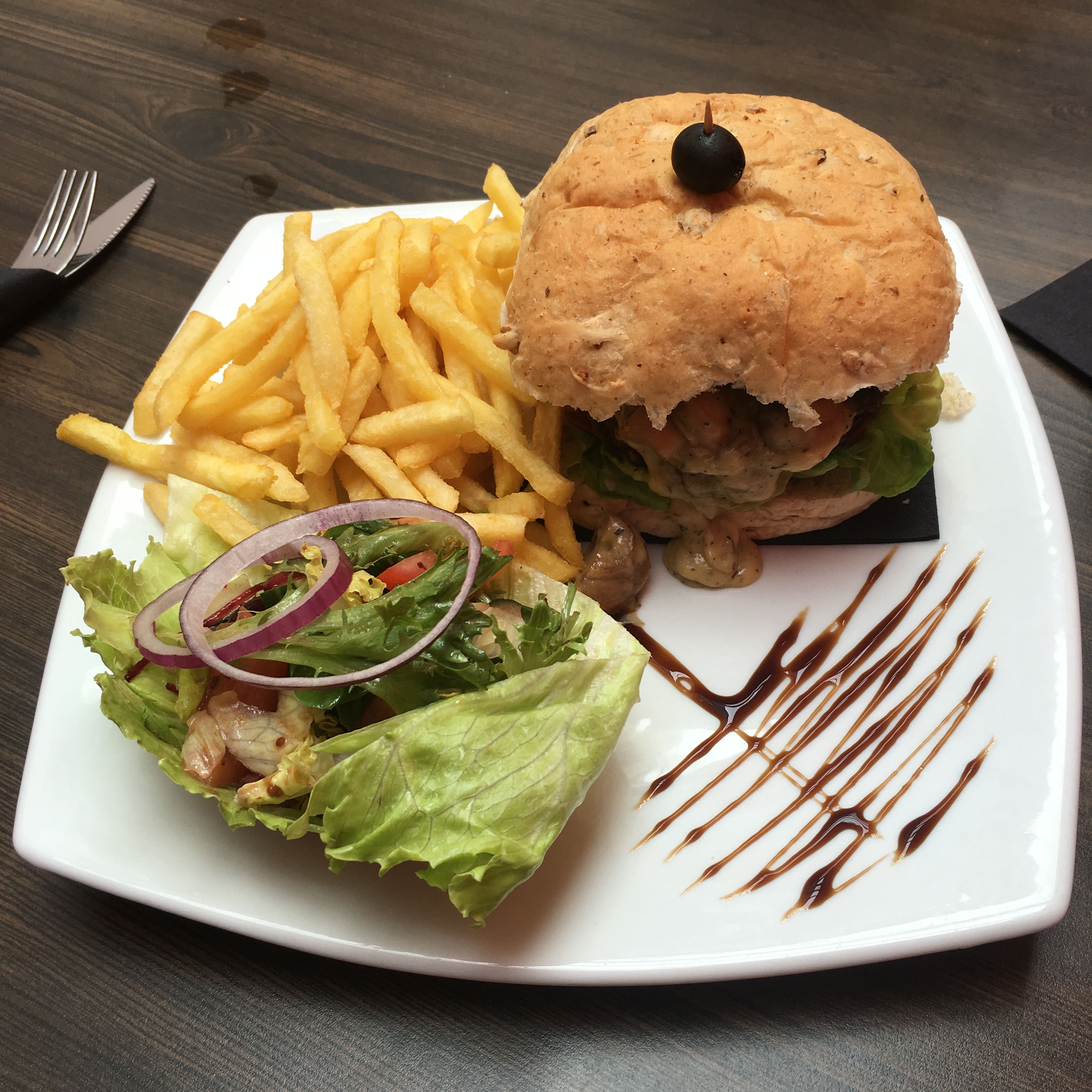 Voltaire vegan Bangor restaurant review. vegan gwynedd