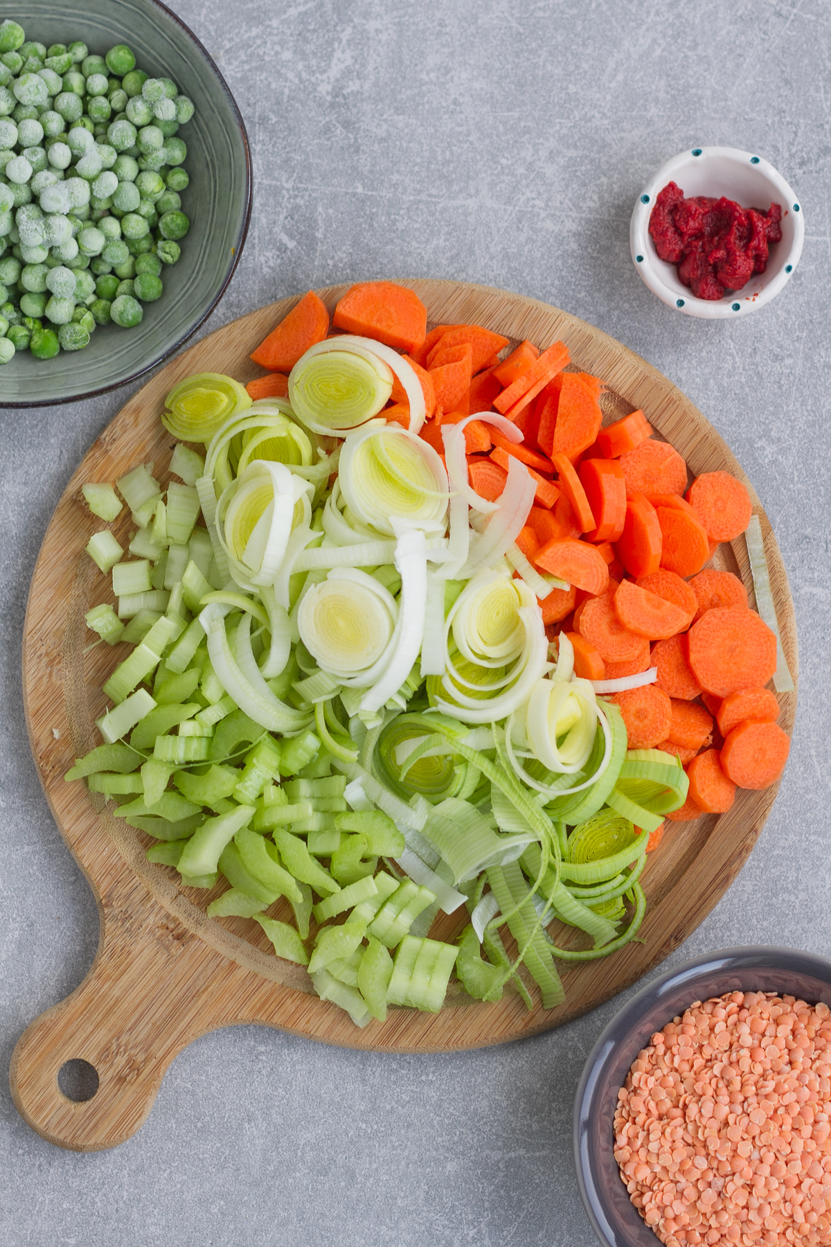 chopped carrot, leek and celery for a vegan shepherds pie